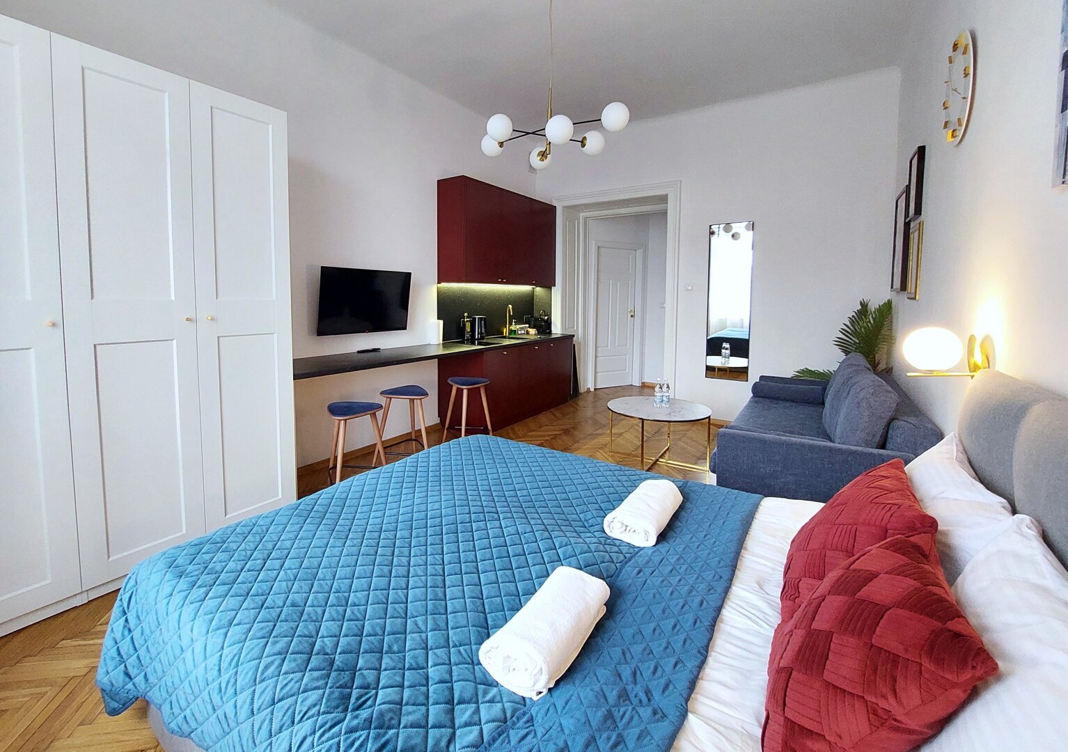 HOMELIKE KRAKOW APARTMENTS Unique Style Apartments #4B
